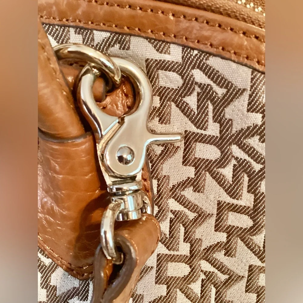DKNY Large Tan & Brown Dome Monogram Satchel Bag w Strap - Picture 10 of 15